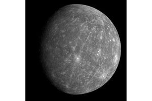 Mercure est la plus petite planète du système solaire.