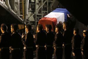 Les corps des soldats Français rapatriés à Nancy