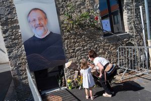 En Vendée, le dernier adieu au père Olivier Maire
