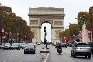 Les Champs-Elysées à Paris, en novembre 2015 (illustration).