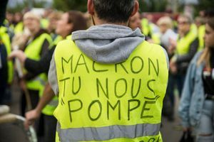 Manifestation des "gilets jaunes" à Narbonne. 