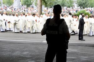Lourdes : 25 000 pèlerins sous haute surveillance