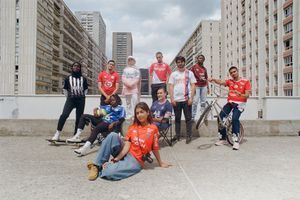 En images : la LFP célèbre les nouveaux maillots de la saison en mettant en avant la jeunesse 