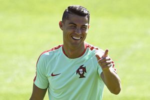 Cristiano Ronaldo tire deux fois plus qu'Antoine Griezmann... et marque deux fois moins