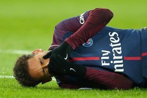 La douleur de Neymar après sa blessure, le 25 février 2018.