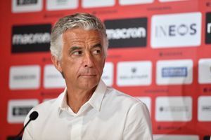 Jean-Pierre Rivère, le président de club niçois qui reçoit la rencontre, a annoncé sa décision en conférence de presse.