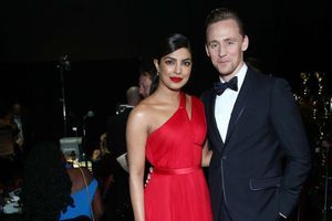 Priyanka Chopra et Tom Hiddleston après la cérémonie des Emmy Awards