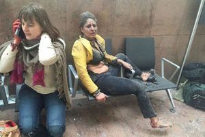 Cette photo de Nidhi Chaphekar est l'un des symboles des attentats de Bruxelles. 
