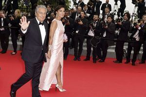Le 22 mai, à Cannes, avec Isabelle de Araujo, sa compagne depuis 2004.