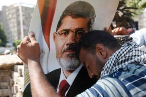 Morsi destitué, ses partisans dans la rue