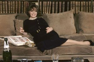 En 1980, Romy Schneider habillée par Chanel, racontée par Tavernier