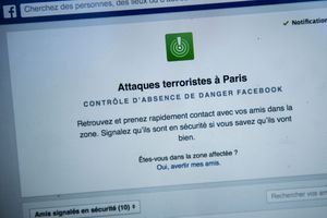 Le dispositif exceptionnel de Facebook lors des attentats de Paris en novembre.