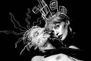 Arielle Dombasle et Samuel Mercer dans "Opium"