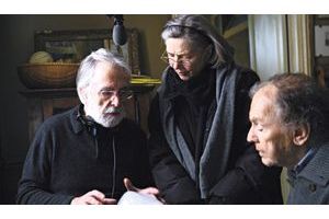  Le réalisateur avec Emmanuelle Riva et Jean-Louis Trintignant.