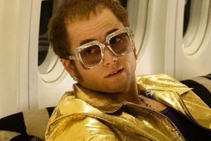 Taron Egerton dans le rôle d'Elton John dans "Rocketman". 