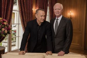 Tom Hanks et le pilote d’US Airways Chesley Sullenberger, dit Sully. Au Bristol, le 18 novembre, pour la sortie du nouveau film de Clint Eastwood. 