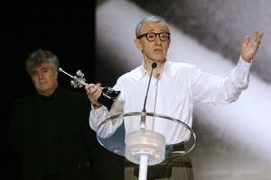 Woody Allen au festival du film de San Sebastian en 2004.