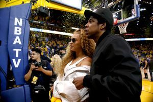 Beyoncé et Jay Z avaient assisté à des matches de NBA avant de s'envoler pour l'Europe. 