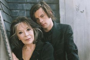 Juliette Greco et Benjamin Biolay, en octobre 2003.
