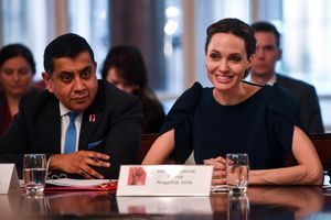 A Londres, Angelina Jolie dénonce les violences sexuelles en temps de guerre