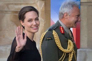 Angelina Jolie à Londres. Son combat pour les femmes continue