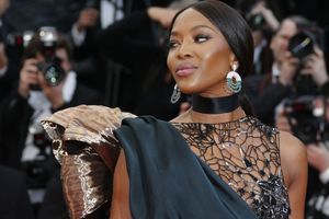 Cannes 2018: Naomi Campbell enflamme le tapis rouge