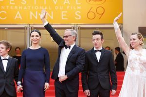 Cannes 2016: La montée des marches de "Ma Loute" en images