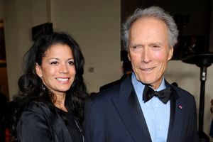 Dina et Clint Eastwood en 2011.