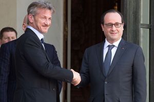 Sean Penn et François Hollande à l'Élysée ce jeudi 19 février 