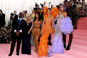 Kim, Kylie, Kendall et Kris... Les Kardashian-Jenner, stars du MET Gala