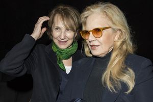 Sylvie Vartan et Nathalie Baye réunies le temps d’une soirée parisienne