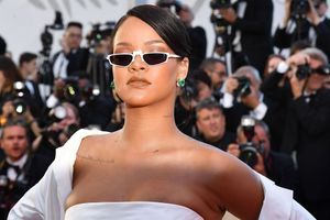 Taclée sur son poids, Rihanna répond avec humour 