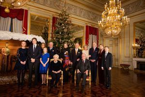 La famille royale de Belgique au complet pour le concert de Noël