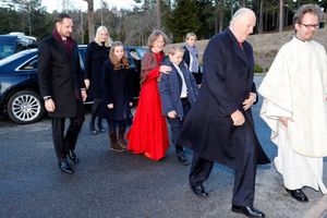 La famille royale de Norvège se rend à l’office religieux de Noël à la chapelle de Holmenkollen à Oslo, le 25 décembre 2016 