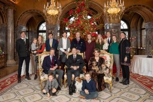 La belle photo de famille du grand-duc Jean de Luxembourg pour ses 98 ans