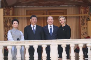 Albert et Charlène accueillent pour la première fois le président chinois à Monaco