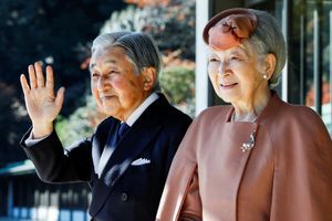 L'empereur Akihito du Japon avec l'impératrice Michiko, le 27 novembre 2017