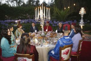 Lalla Salma du Maroc reçoit Emmanuel et Brigitte Macron à sa table