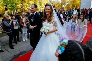 Le prince de Serbie Mihajlo Karadjordjevic a épousé religieusement Ljubica Ljubisavljebvic en l'église orthodoxe Saint-Georges d'Oplenac, le 23 octobre 2016