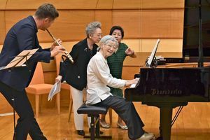 Michiko, pianiste impériale à la Kusatsu International Summer Music Academy