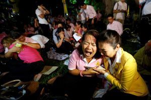 "Que sera notre pays sans notre père ?" : les Thaïlandais sous le choc