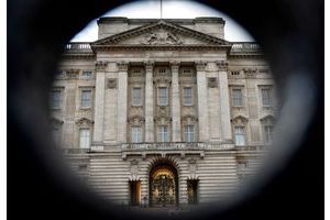 Buckingham Palace veut s'offrir un lifting... à 431 millions d'euros
