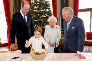George, William, Charles et Elizabeth, quatre générations réunies pour Noël