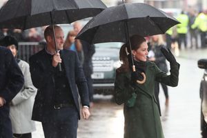 Kate Middleton et le prince William bravent la pluie à Blackpool