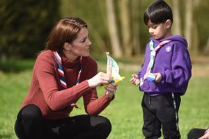 Kate Middleton retourne en enfance avec les scouts de Gilwell Park