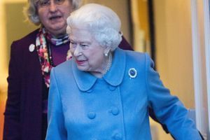 Elizabeth II prône, l’air de rien, entente et respect face aux divisions du Brexit