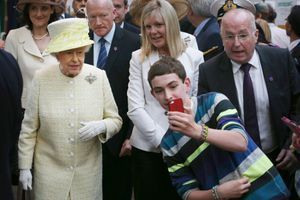 Un selfie avec la reine
