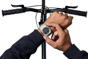 La manufacture Bell & Ross crée la surprise en dévoilant son nouveau chronographe BR 05.
