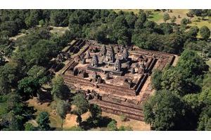  Le Mébon, un temple parmi des centaines dispersés sur l’immense site d’Angkor dans le nord du Cambodge. 