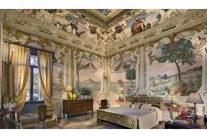 L’une des six chambres de la Villa Emo Capodilista, dont les 800 mètres carrés sont entièrement décorés de fresques classées.